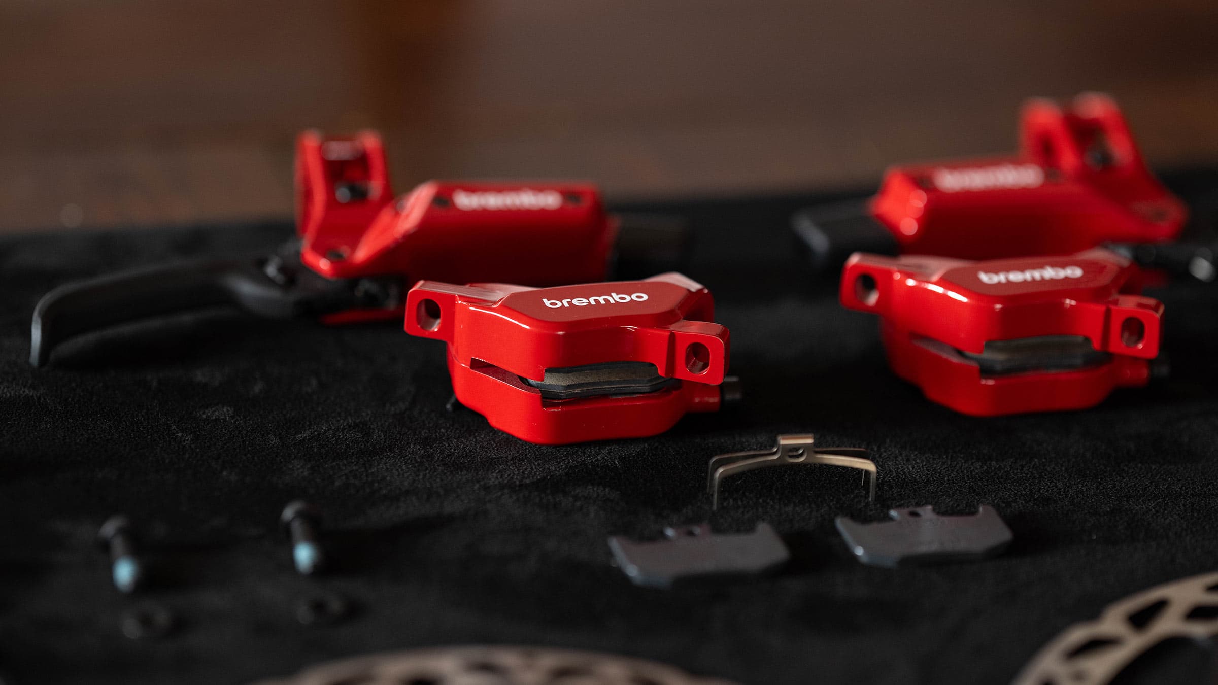 Brembo GR-PRO gravity mountain bike disc brakes, photo by Mirror Media, brakeset
